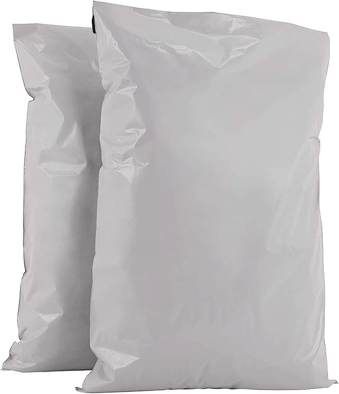 AKAR 17 x 22 Inch Mailing Bags – Strong Polythene Posting Mail Bags with Aluminium Adhesive Strip – 60 Microns – Easy Seal – X-Large 43 x 56cm – For Non-Fragile Items (White, 5 Pack)